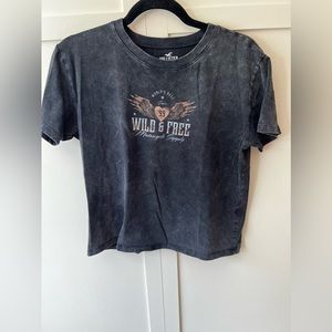 Hollister Women’s Marble Wild & Free T Shirt Size S‎